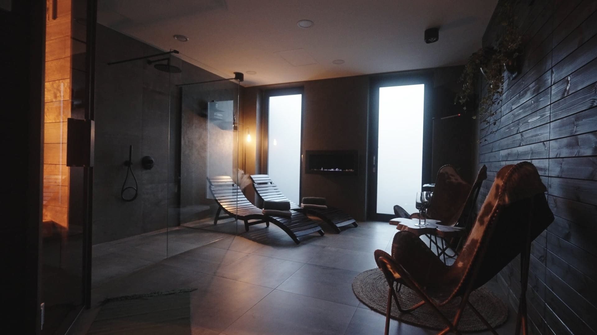 Wellness, masáže a sauna – Gym4U